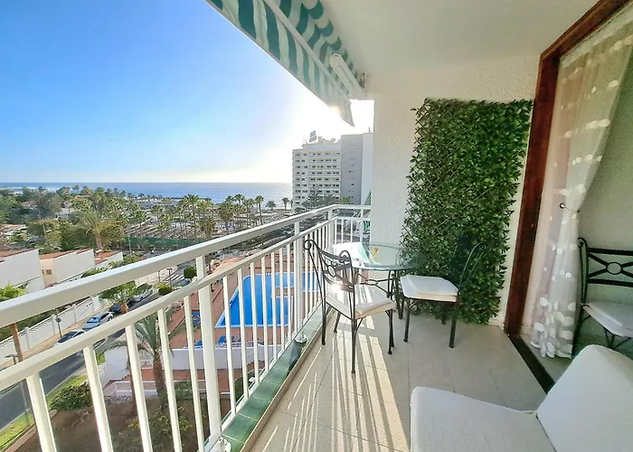 Great Ocean View, At 3 Min, One Bedroom Апартаменты *